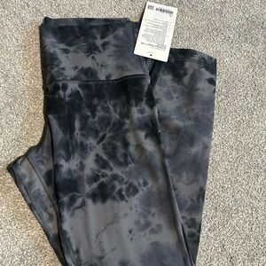 NWT Lululemon Leggings